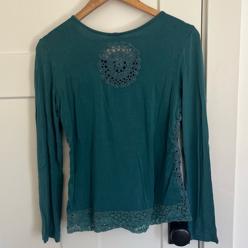 Sundance Lace Long Sleeve Top - Picture 2 of 7